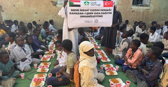 Afrika Sudan’da 5000 ihtiyaç sahibi insana Ramazan boyunca iftar vererek gıda kolisi dağıttık
